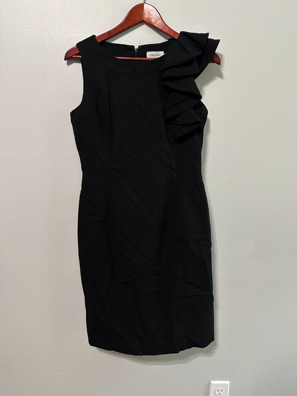 Calvin Klein Womens 6 Sheath Dress Black Sleeveless Ruffle Cocktail Party